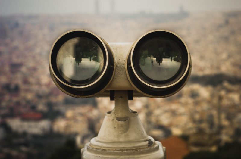 tower viewer telescope binocular overseeing cityview