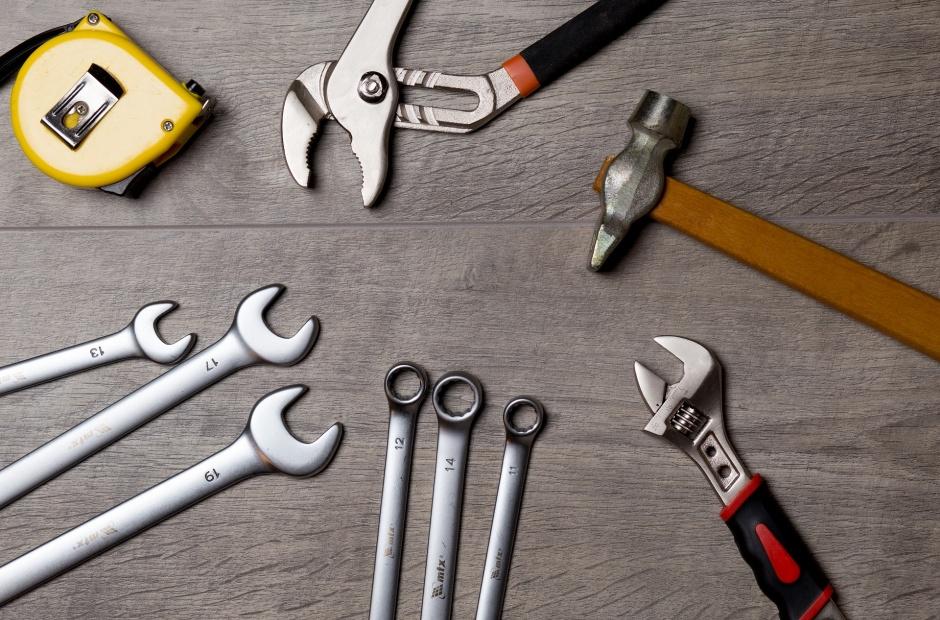A bunch of tools.