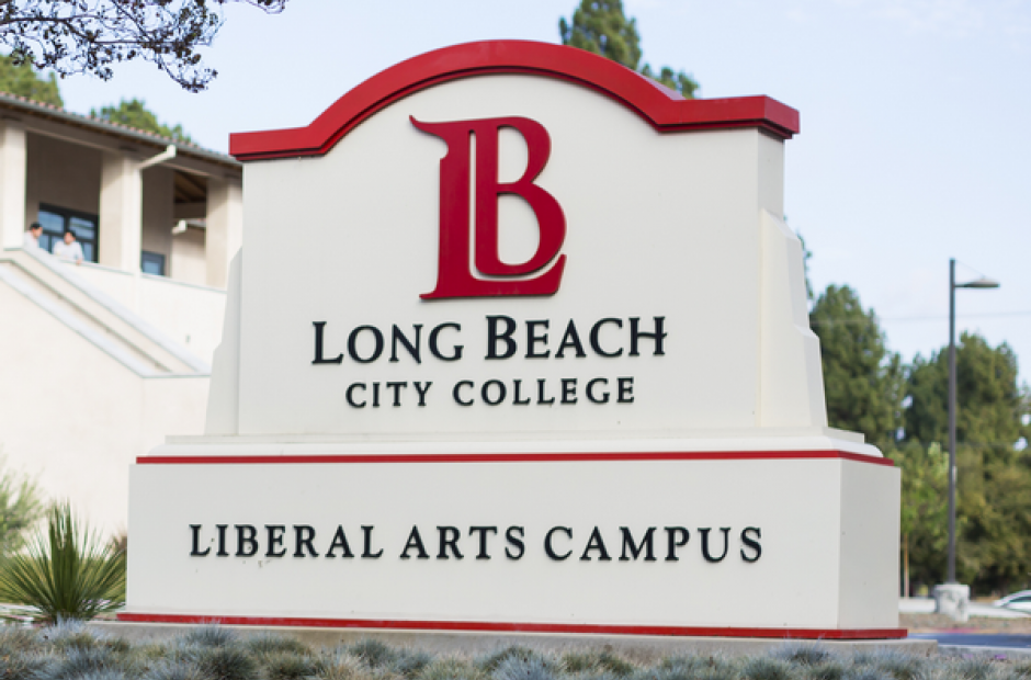 The sign for Long Beach City college.